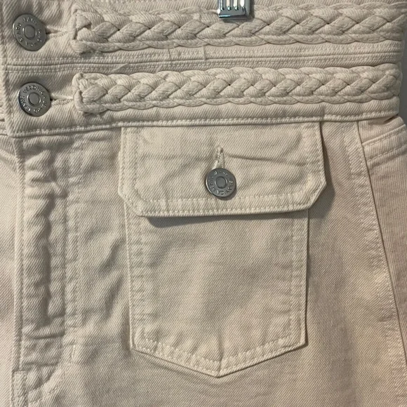 Veronica Beard Cream Jean Shorts - Picture 2 of 4